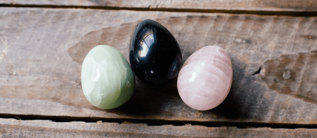 How to Choose a Yoni Egg? - The Ultimate Crystal Egg Buying Guide